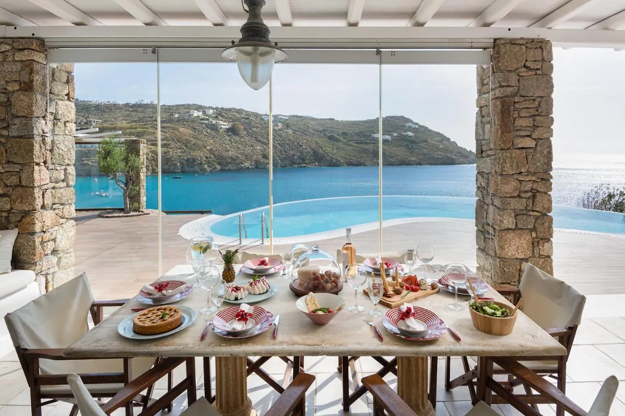 *** Penzion Etesians Suites & Villas Super Paradise Beach  Řecko